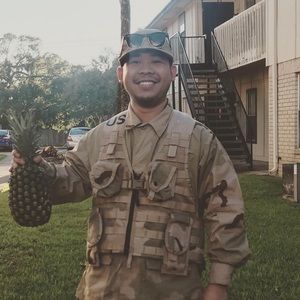 Meet your Posher, Duy